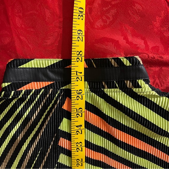 Showstopper Jamie Sadock top, EUC, Size XL - Picture 12 of 13